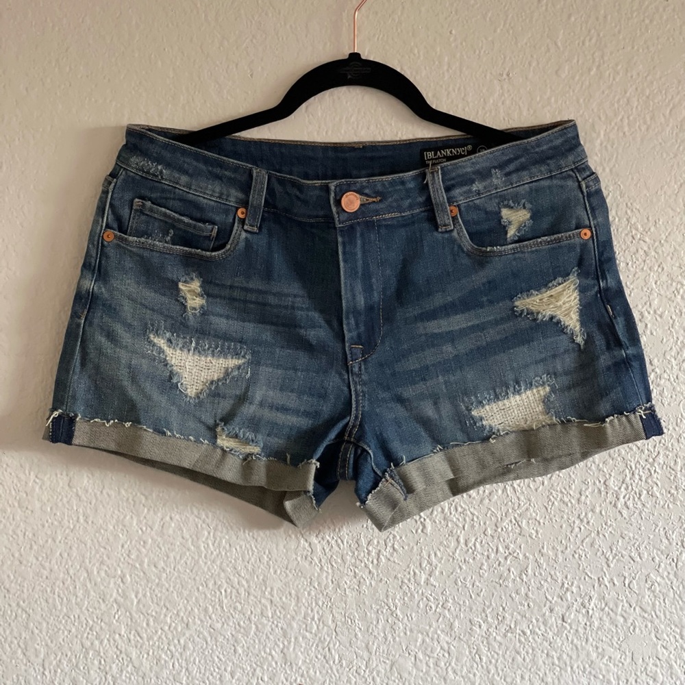 Blank NYC shorts size 28 NWOT